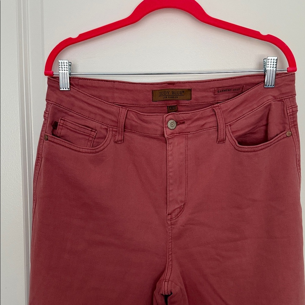Judy Blue Women's Pink cropped Jeans